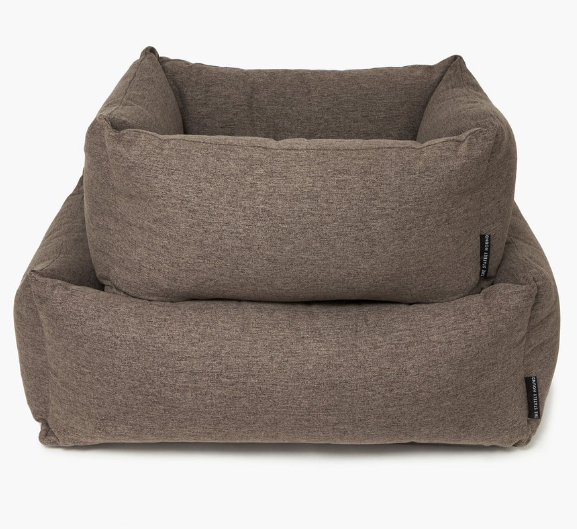 Stately Hound - Dog Bed