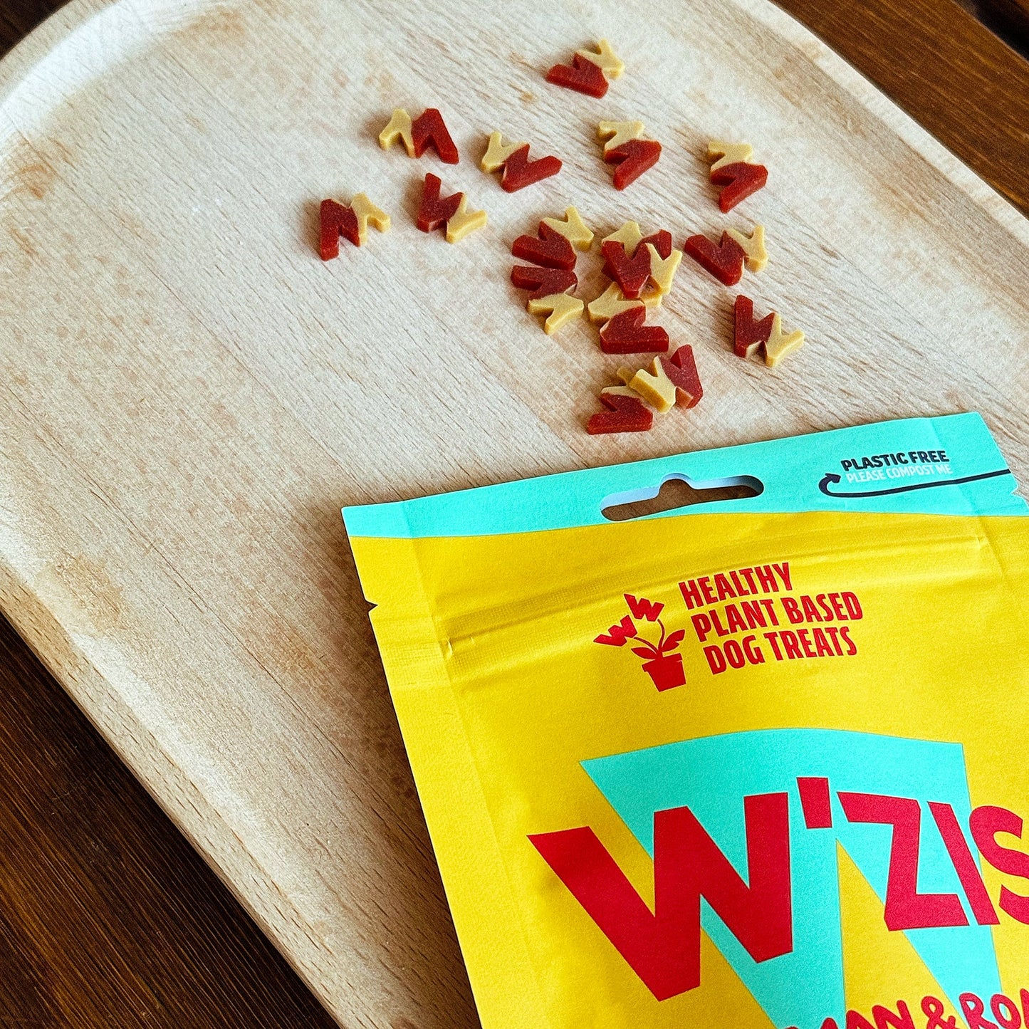 W'zis Postman & Roast Treat Pouch