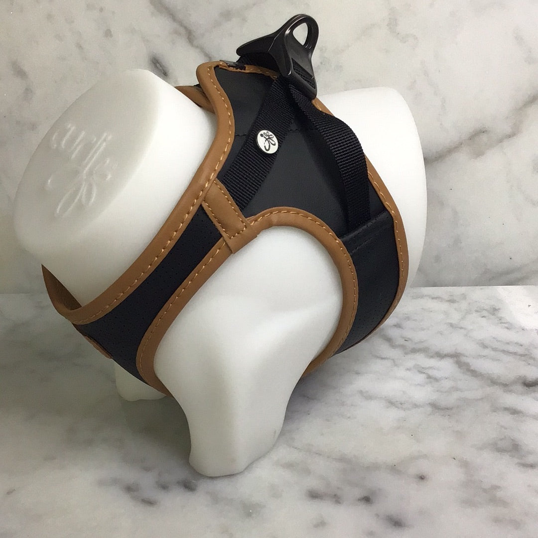 Curli - Apple Leather Harness