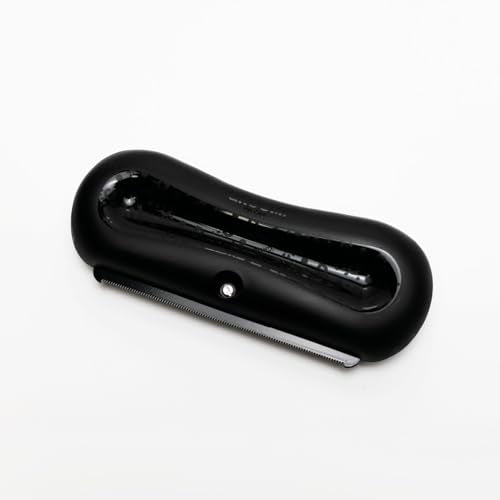 Groomi Deshedding Brush