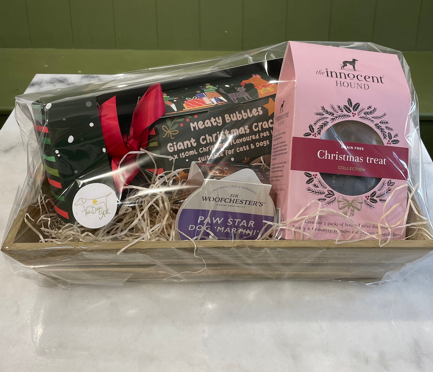 Dog treat clearance hampers