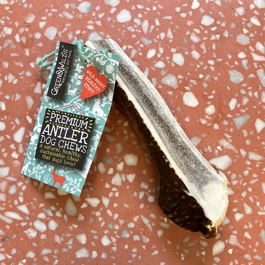 Green & Wild’s Easy Antler Chew